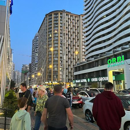 Orbi Plaza Tamara Aparthotel Batumi Ngoại thất bức ảnh