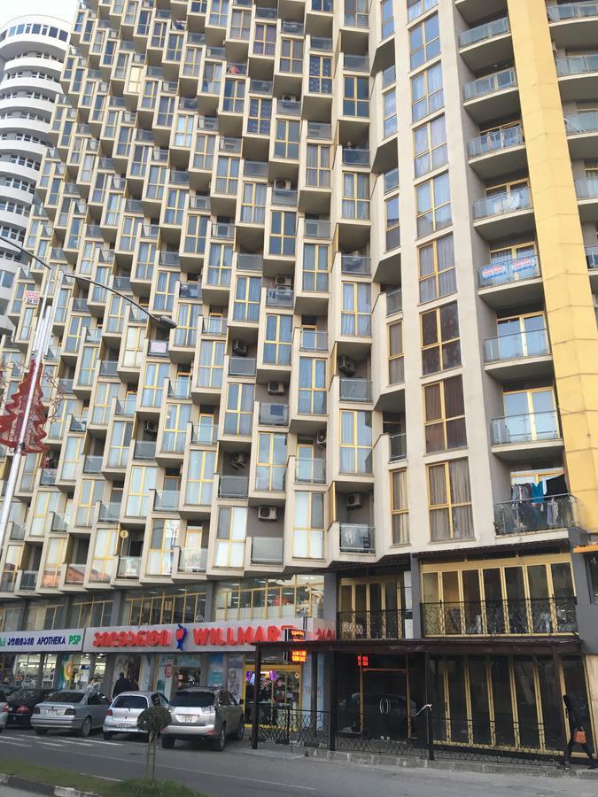 Orbi Plaza Tamara Aparthotel Batumi Ngoại thất bức ảnh