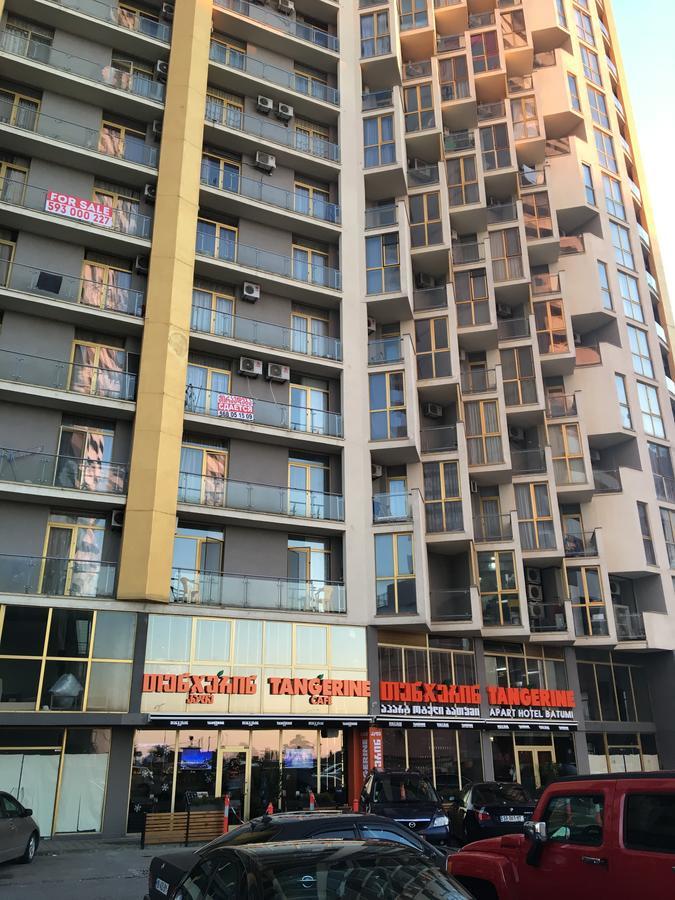 Orbi Plaza Tamara Aparthotel Batumi Ngoại thất bức ảnh