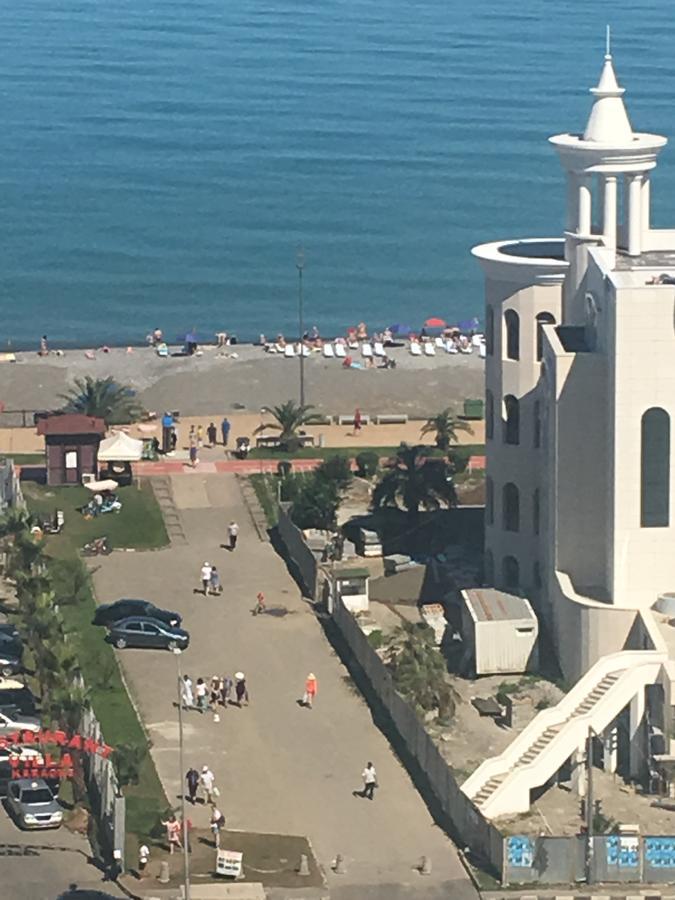 Orbi Plaza Tamara Aparthotel Batumi Ngoại thất bức ảnh