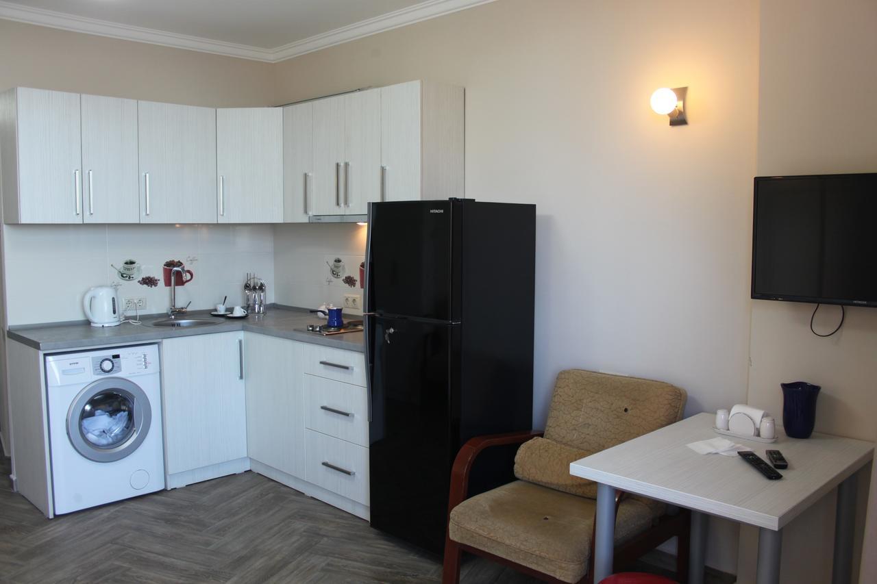 Orbi Plaza Tamara Aparthotel Batumi Ngoại thất bức ảnh